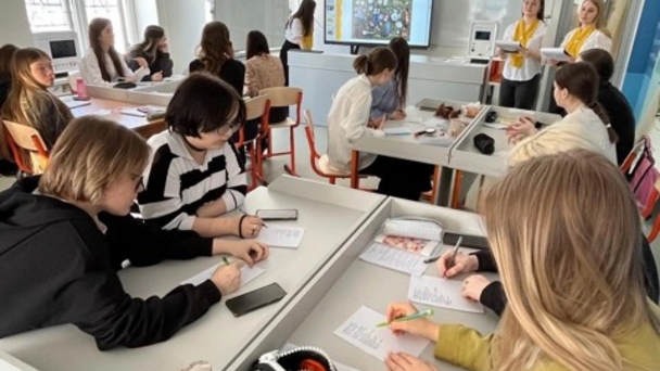  В Саратовском региональном центре „Галактика 64“